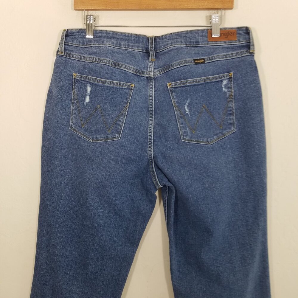 NWT Wrangler High Rise True Straight Crop Distressed Jeans Stretch Size 14/32 - Picture 6 of 7